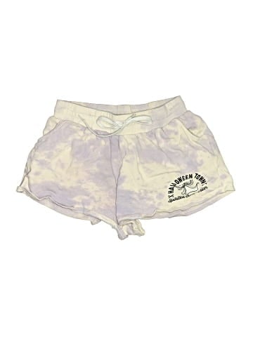 Hot Topic Shorts (view 1)