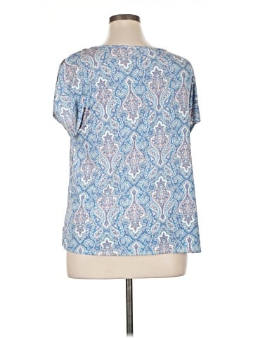 Star Vixen Short Sleeve T-Shirt (view 2)
