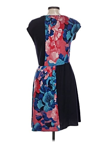 Leifsdottir Casual Dress (view 2)