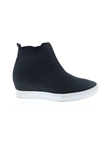 Mia Sneakers (view 1)