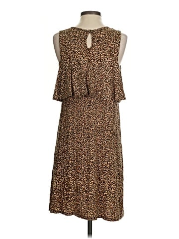 Agnes & Dora Casual Dress (view 2)
