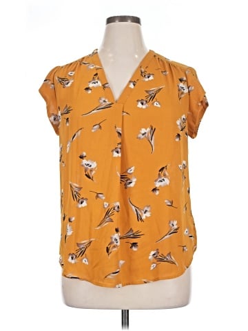 Fun2Fun Short Sleeve Blouse (view 1)