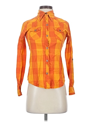 Delia's Long Sleeve Button-Down Shirt (view 1)