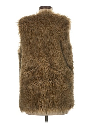 Merona Faux Fur Vest (view 2)