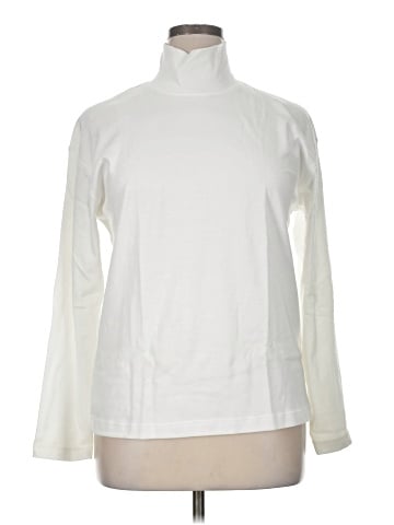 CW Long Sleeve Turtleneck (view 1)