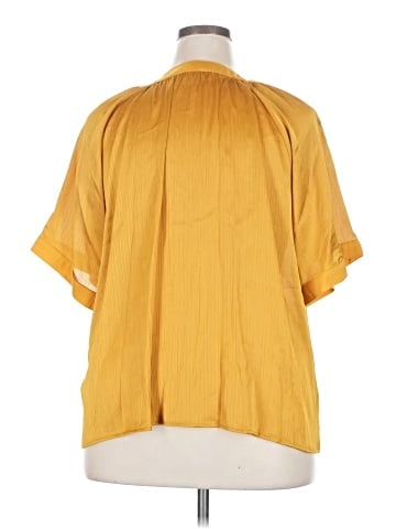 Vince Camuto Short Sleeve Blouse (view 2)