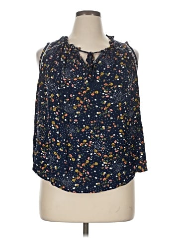 Bobeau Sleeveless Blouse (view 1)