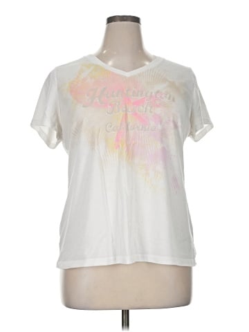 Kohl's Short Sleeve T-Shirt (view 1)