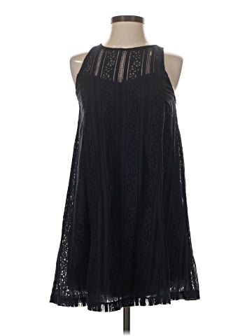 Abercrombie & Fitch Cocktail Dress (view 1)