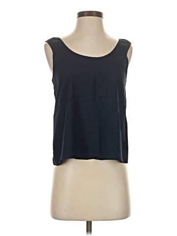 One Clothing Sleeveless Top (view 1)