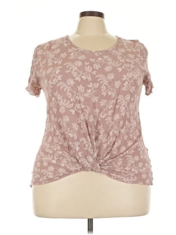Free Kisses Short Sleeve Top (view 1)