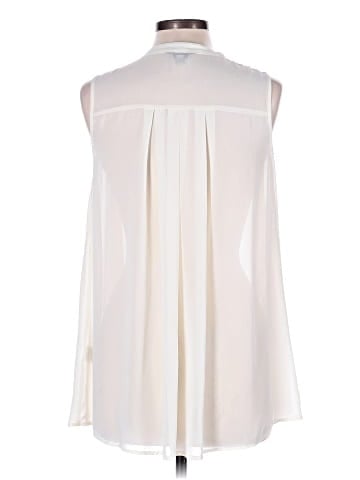 La Chapelle Sleeveless Blouse (view 2)