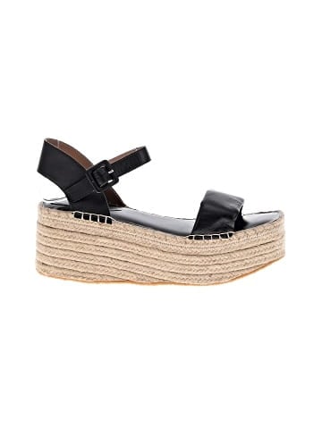 Bernardo Wedges (view 1)