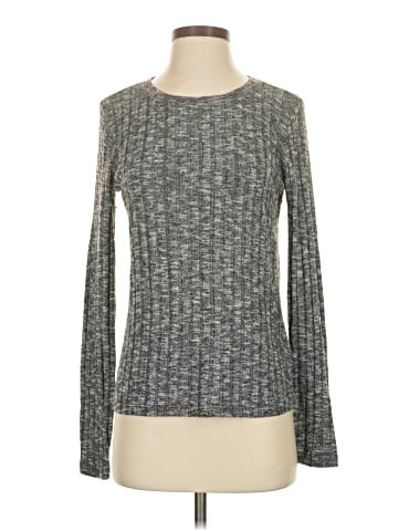 Fate Pullover Sweater (view 1)