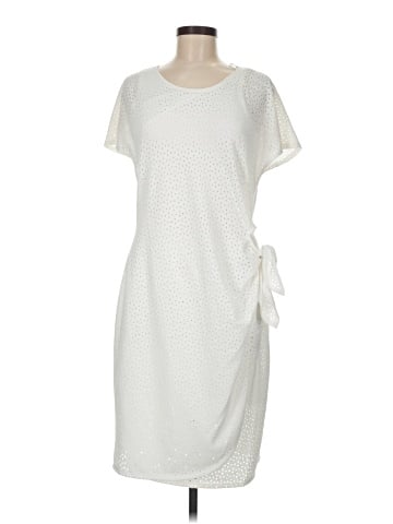 Signature by Robbie Bee Casual Dress (view 1)