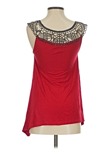 Kenar Sleeveless Blouse (view 2)