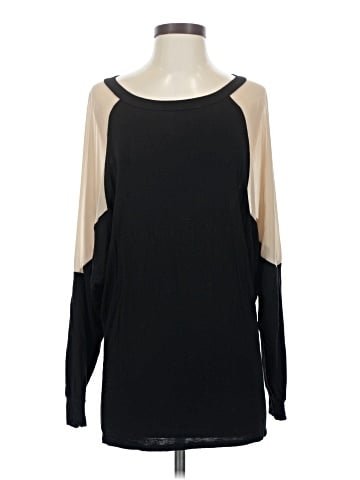 ENTI Long Sleeve T-Shirt (view 1)