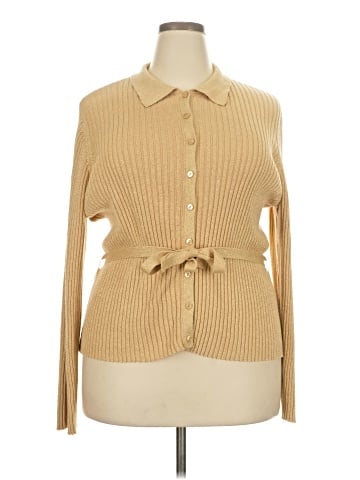 Venezia Jeans Clothing Co. Pullover Sweater (view 1)