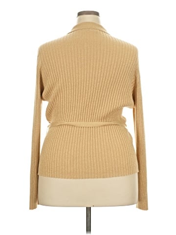 Venezia Jeans Clothing Co. Pullover Sweater (view 2)