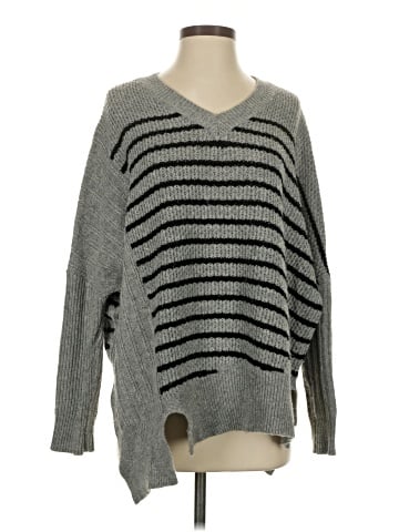 Fate Pullover Sweater (view 1)