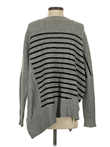 Fate Pullover Sweater (view 2)