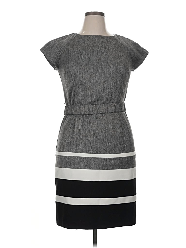 Pre-owned Sandra Darren Casual Dress In Gray