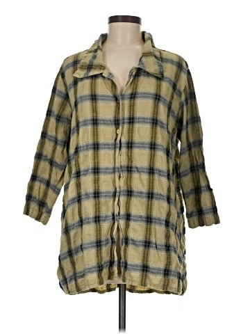 Cut Loose 3/4 Sleeve Button-Down Shirt (view 1)