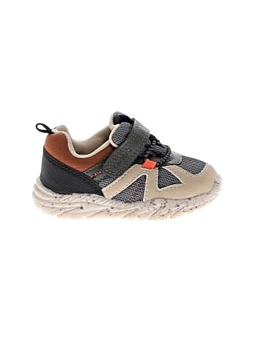 Carter's Sneakers (view 1)