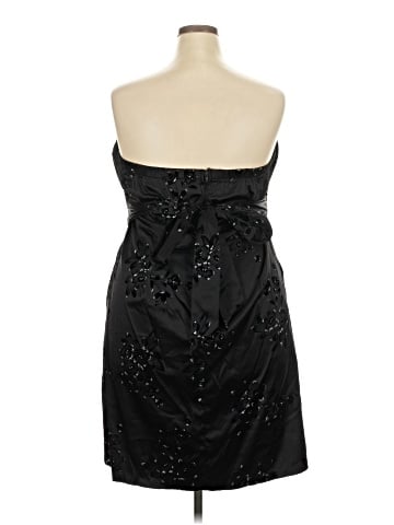 Snap Cocktail Dress (view 2)