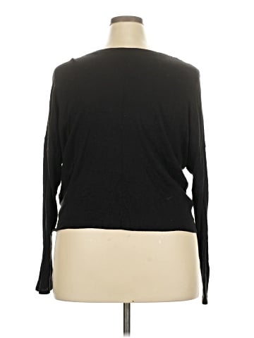 Forever 21 Long Sleeve T-Shirt (view 2)