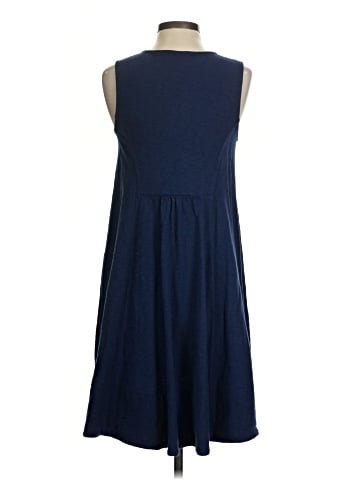 Vineyard Vines Casual Dress (view 2)