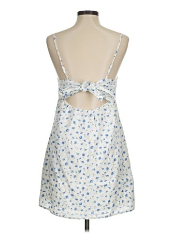 American Eagle Outfitters Casual Dress (view 2)