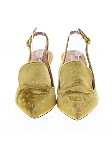 Intentionally ______ Heels (view 2)