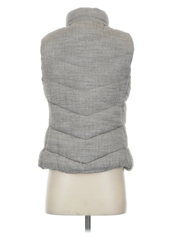 Gap Outlet Vest (view 2)