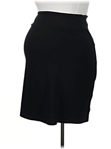 Isabella Oliver Casual Skirt (view 1)