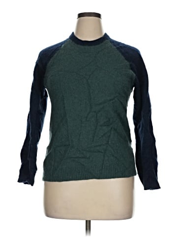Old Navy Pullover Sweater (view 1)