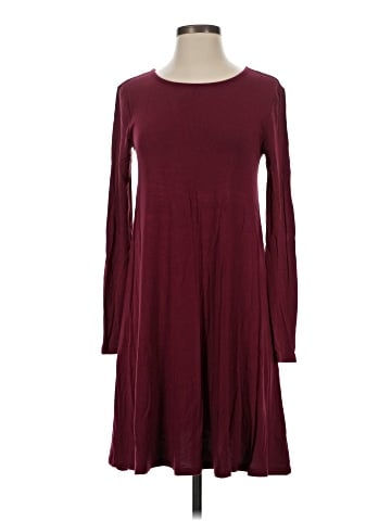 Old Navy Casual Dress (view 1)
