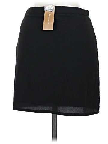 Verty Casual Skirt (view 2)