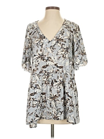 Veronica M. Casual Dress (view 1)