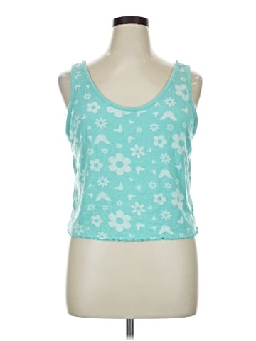 colsie Tank Top (view 1)