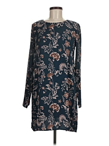 Everly Casual Dress (view 1)