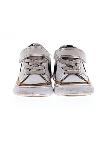 Nike Sneakers (view 2)