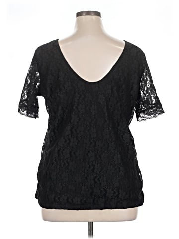 Bongo Short Sleeve Top (view 2)
