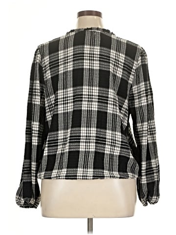 Eyeshadow 3/4 Sleeve Blouse (view 2)