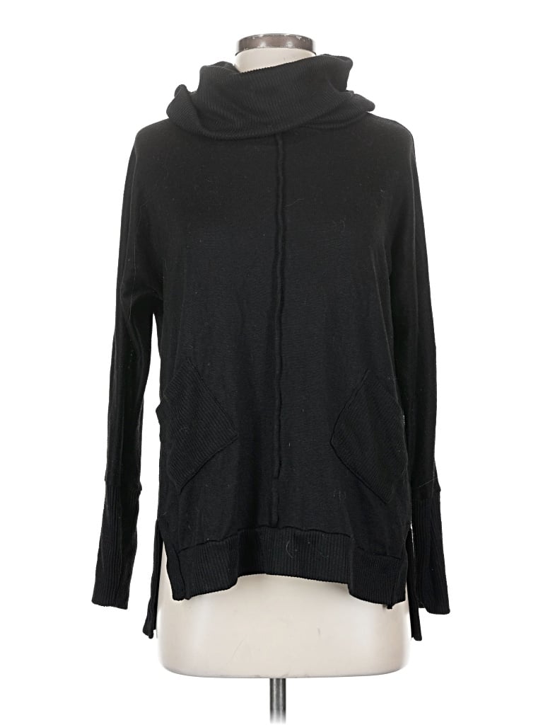 Pre-owned Retrology Turtleneck Sweater In Black