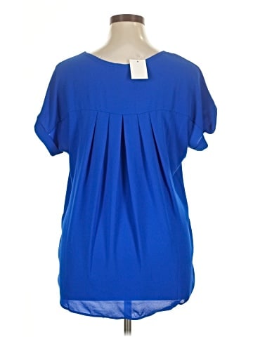 Pleione Short Sleeve Top (view 2)