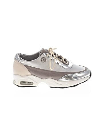 Clōe Sneakers (view 1)