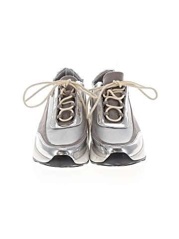 Clōe Sneakers (view 2)