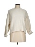 Uniqlo Ivory Pullover Sweater Size M - photo 1