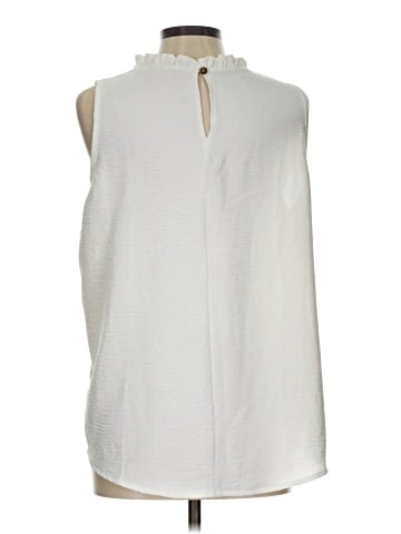 Olivia Grey Sleeveless Blouse (view 2)
